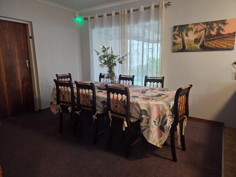 4 Bedroom Property for Sale in Heuwelsig Free State